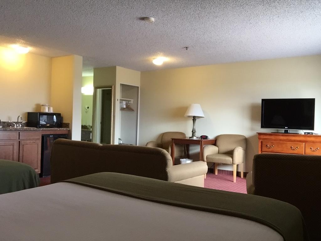Baymont Inn & Suites By Wyndham Holbrook Kültér fotó
